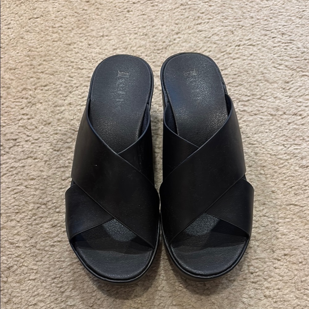 Kork-Ease Black Leather Mules